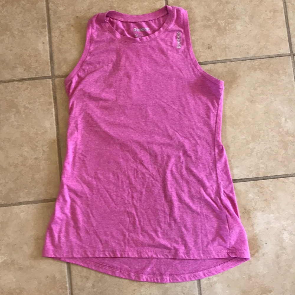 Pink Reebok Workout Tank 🎀💪🏼
